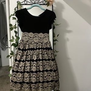 Perfect condition loved just not my style never worn